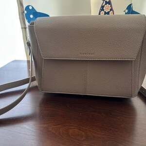 Lexiyat Taupe Pebbled Vegan Leather Crossbody Bag | Neutral Purse